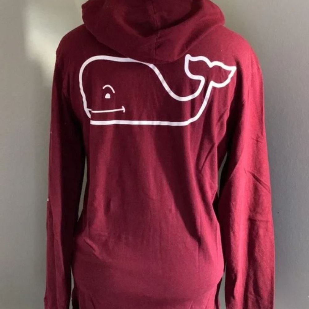 Vineyard Vines hooded pullover